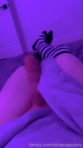 Absolutely jorkin it for five minutes part 1