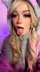Just a little kitty p
