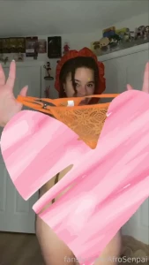 You senpai has finally updated her amazon throne wishlists spoil her