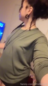 We love us some movement over here a little of me mucking before