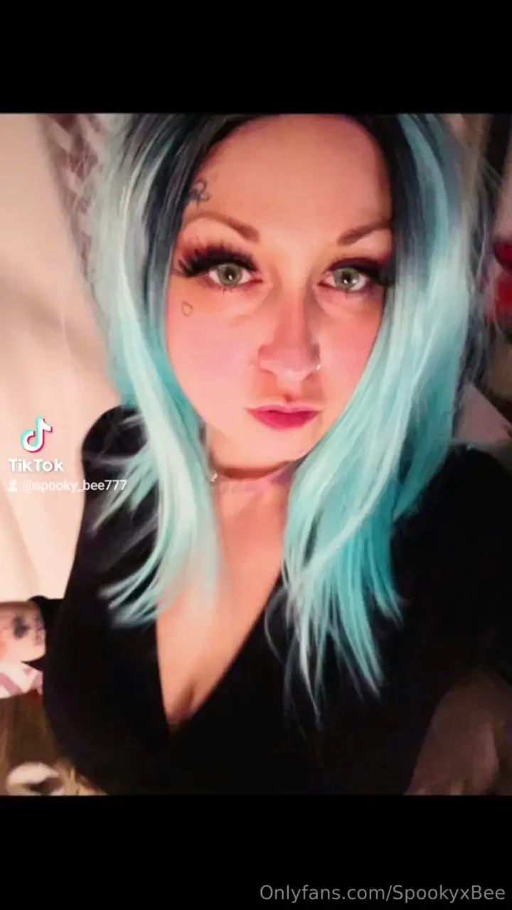 Come and get crazy with me spookyxbee vip otherwise you can dm me your 