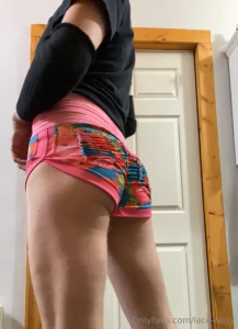 Some wallpaper pics for you daddy hope you use them for your phone part 3