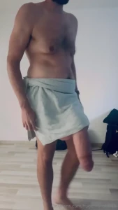 Imagine u meet me at gym showers like that