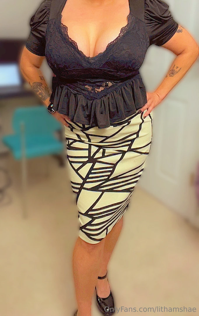 Time for my 9-5 have a great day loves part 2 