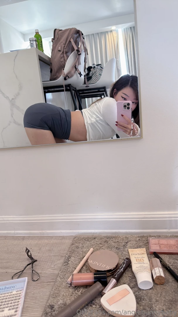 U need a gym wife tip me 25 for the whole set 3 