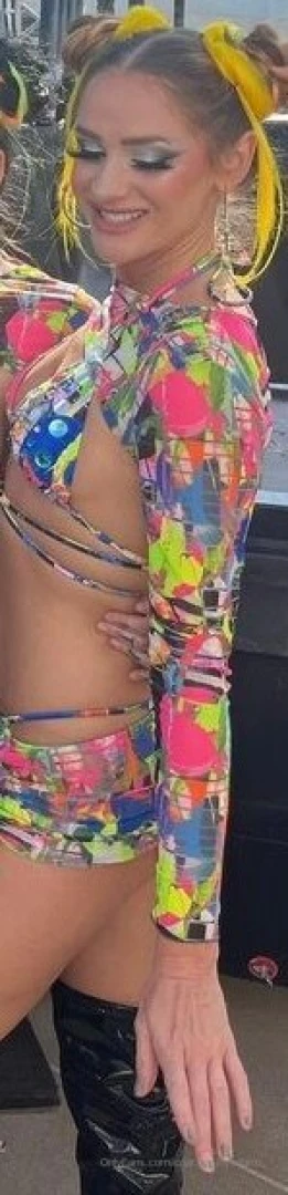 One of my fave dancer costumes to date part 1 