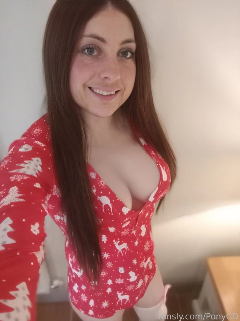 Spreading holiday cheer in the sexiest way possible trans transgirl part 3 