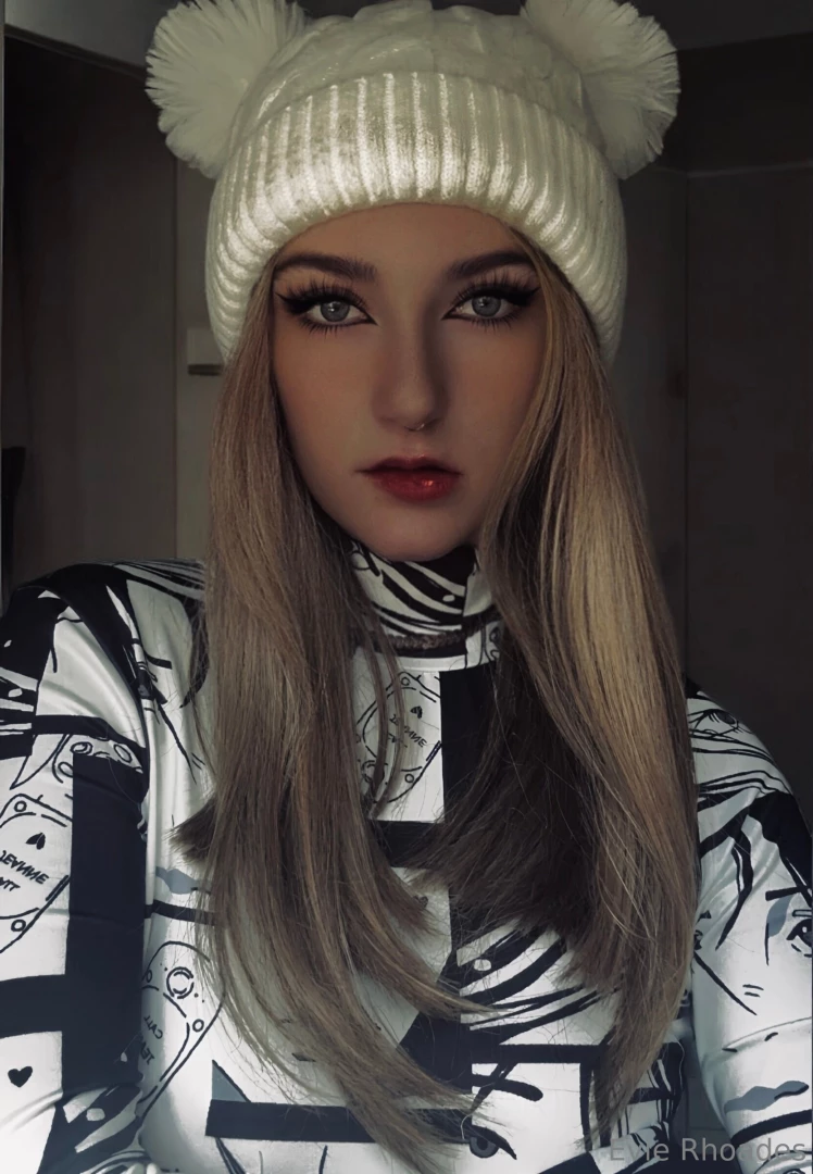 I ve been a naughty girl wanna punish me 