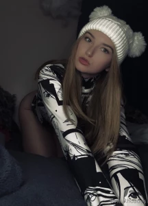 Who wants to put me on my knees