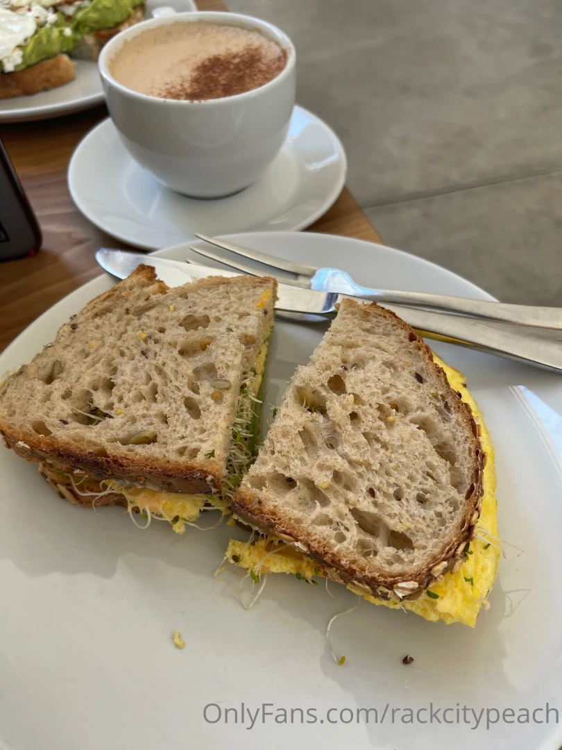 Another cock-less breakfast 