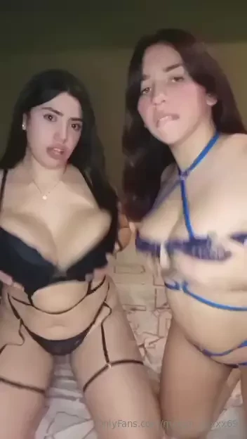 Do you like oral between girls then look how delicious they suck my 