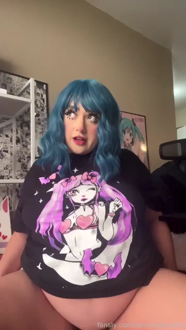 Asking you if i can pee in your mouth peeing from the back 