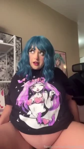 Asking you if i can pee in your mouth peeing from the back