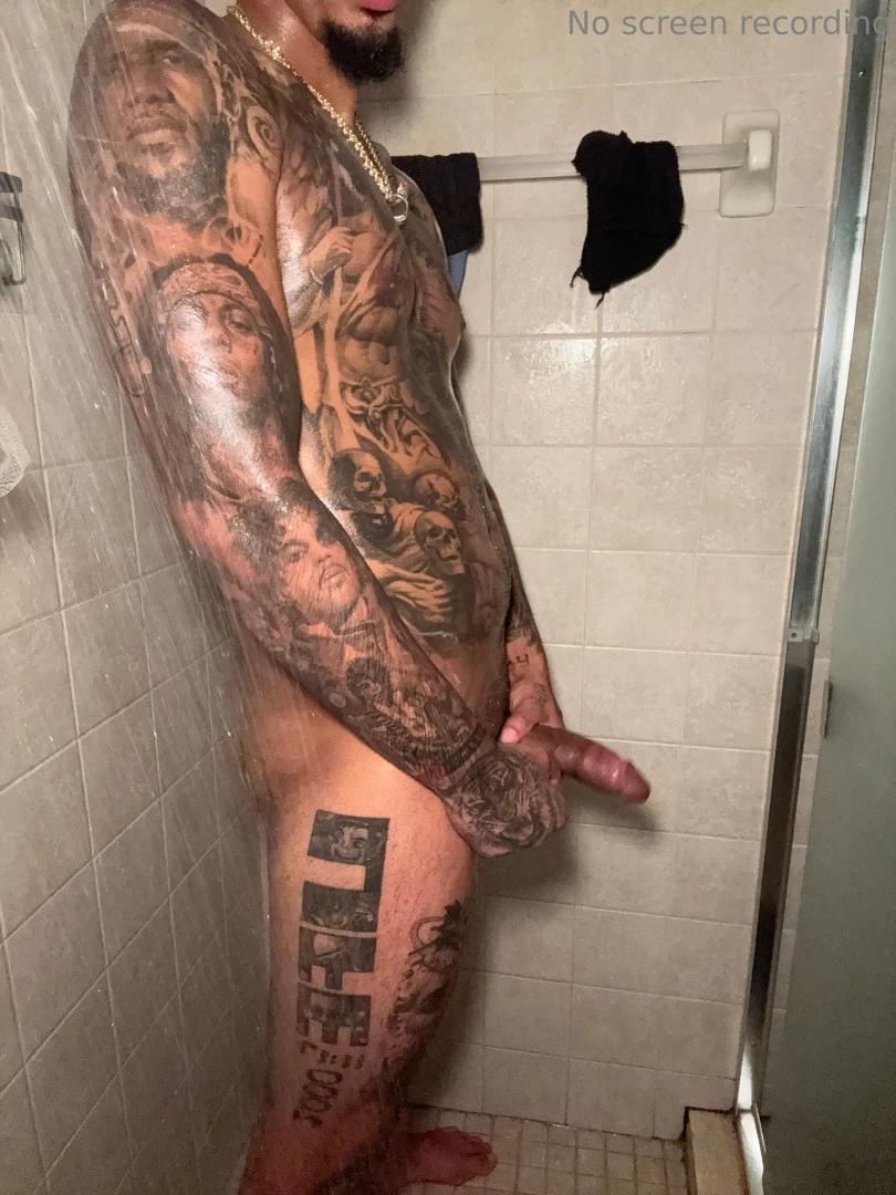 Who wants this 5 min shower video 