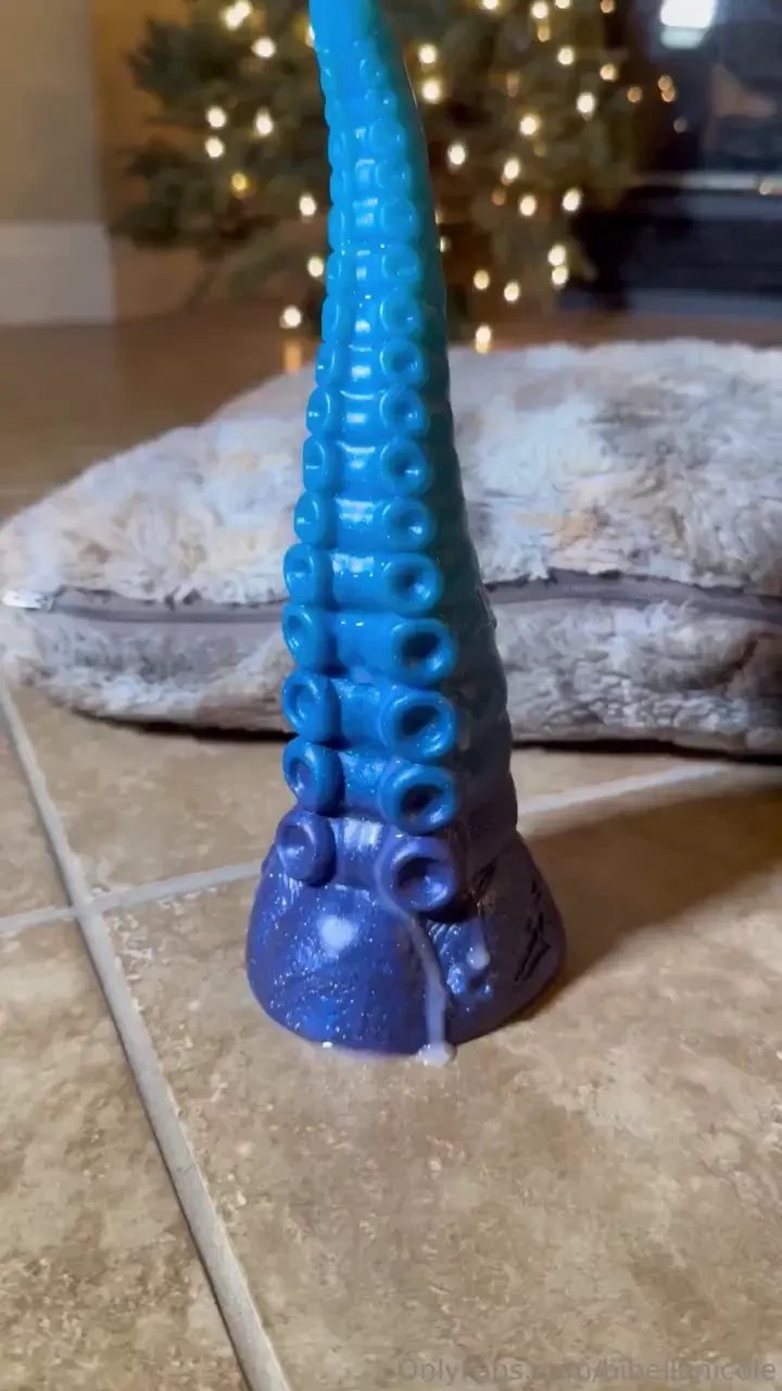 One of my fans bought me the most beautiful gift so excited to show 