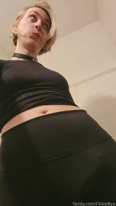 Heyy nyxie wanna see my bulge trans trap girldick girlcock tgirl bulge