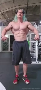 Ima get back to posting 2-3xs a week i don t wanna let my fans down i