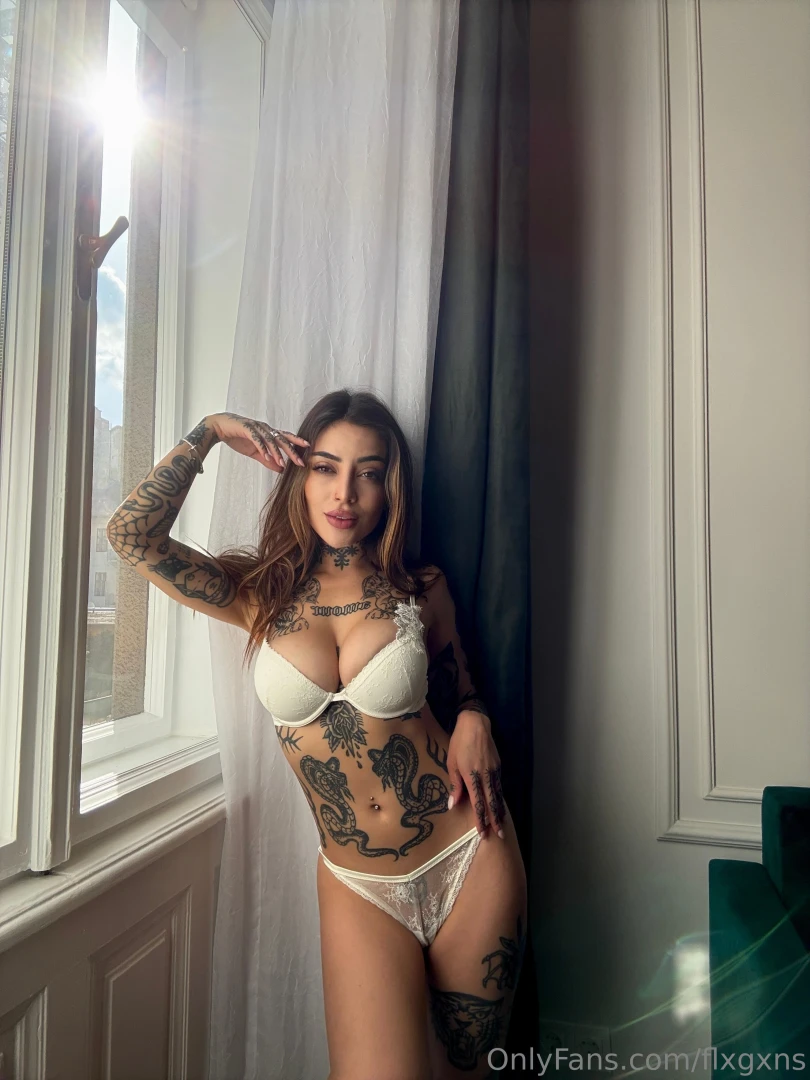 What color lingerie turns you on the most que color de lencer a es el 