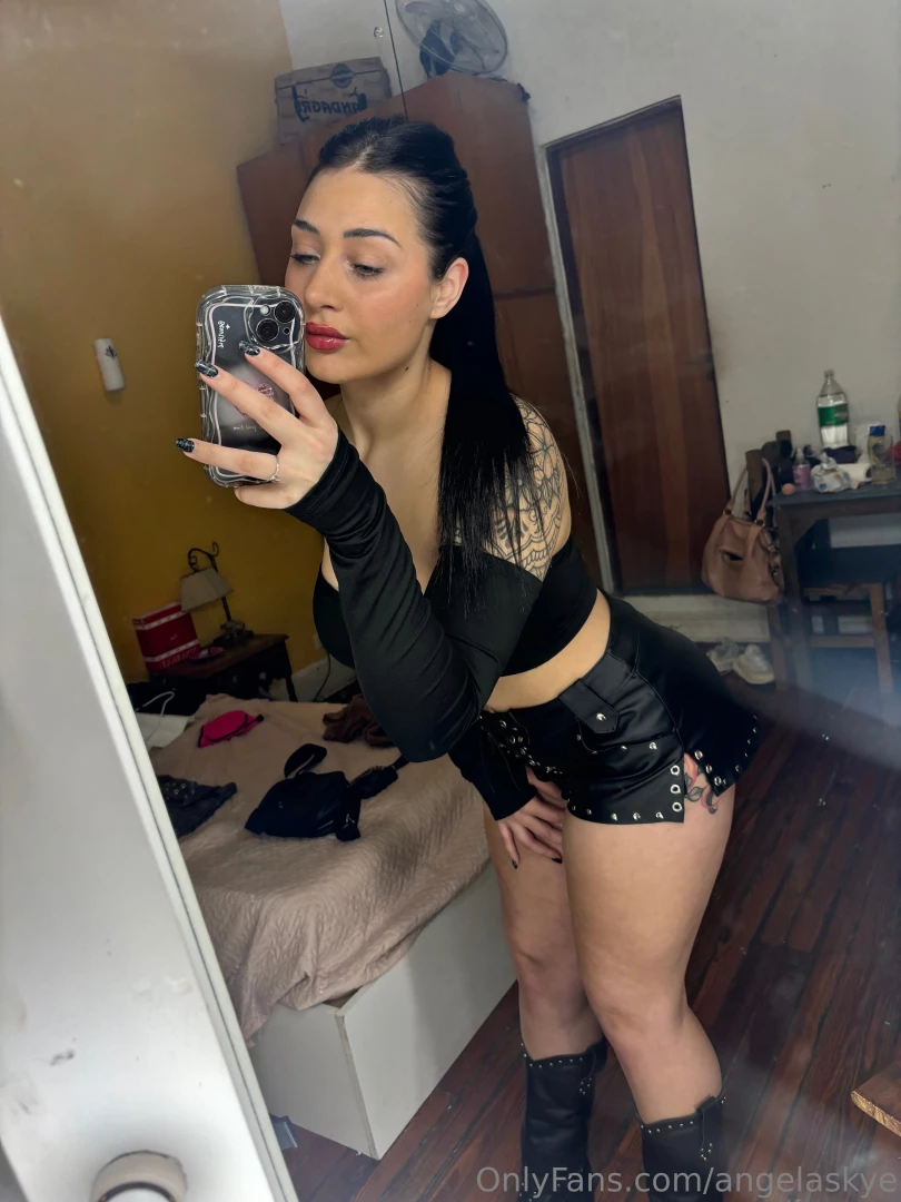 This is exactly how i d dress for you on date night part 21 