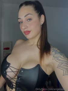 I know how to get your attention by wearing this around your house part 34