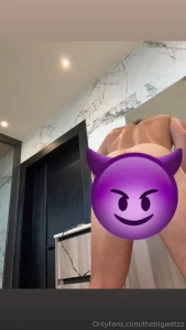 Made a cock and ass bundle today watch me show this thick juicy cock