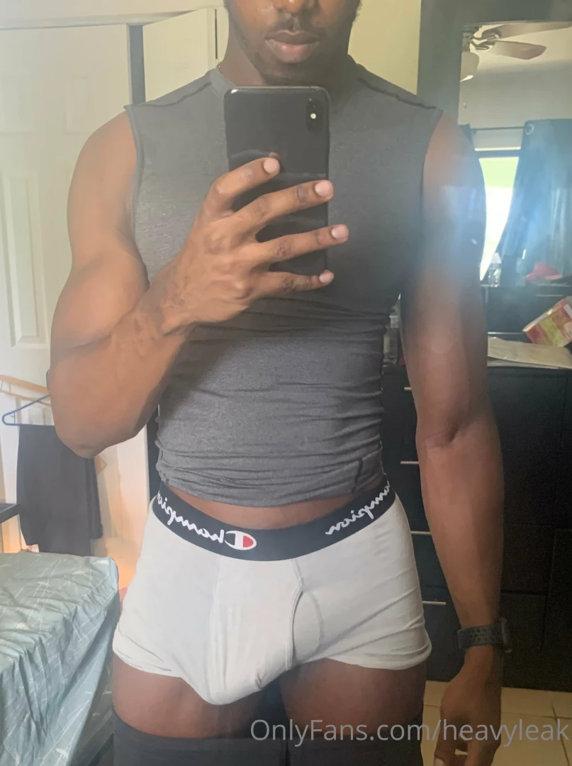 Everytime after the gym i rush home with a heavy dick to beat 