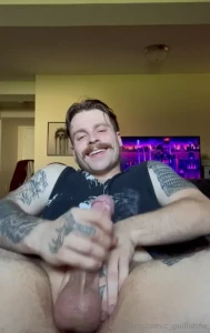 Good afternoon happy monday sluts i m feeling particularly happy and part 1