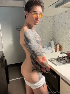 Ask me how i like my meat cooked and i ll show you rather than tell part 1