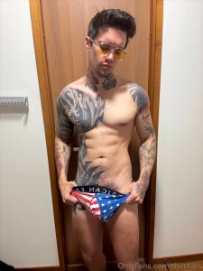 4th of july weekend is upon us i want you all to stay safe horny and