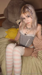 This kitty marybabygirl just turned 18 years old with her your wildest part 44