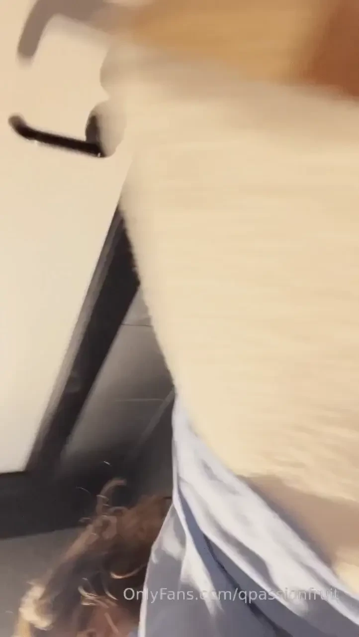 Quick upskirt flash for ya also it s friday so no panties required 