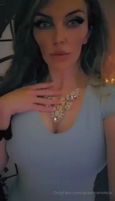 Happy birthday to me how do you like my birthday outfit or should i be part 1 