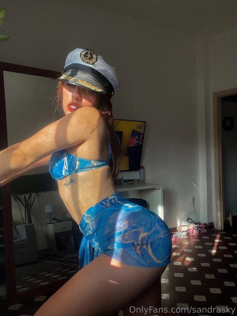 Tell me how you want me tonight 