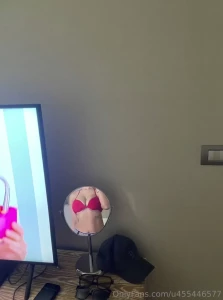 T as remarqu en premier mes yeux mon sourire ou mes melons part 1