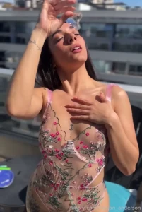 A little sun and oil to heat free pussy milf boobs bigboobs ass petite