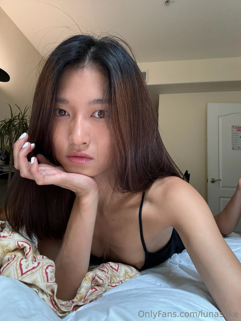 Morning post for you babe my shirt is about to slip part 1 