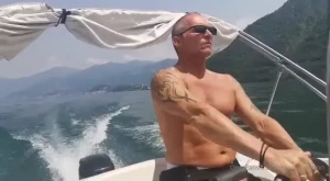Speed boat lake como