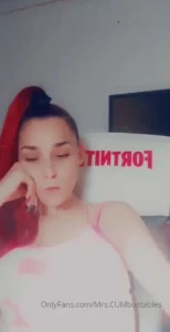 Attention babes yall don t ever wanna play bullshit or anything i
