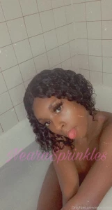 Sent a select few of you some shower content check and see if you were