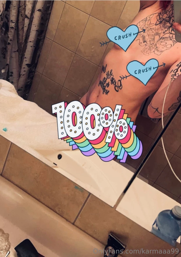 Petite surprise de ce matin en allant dans la douche photo non-censur 