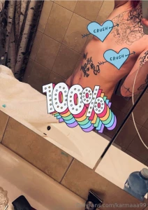 Petite surprise de ce matin en allant dans la douche photo non-censur