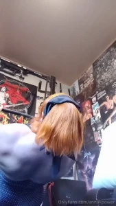 High pulley rows and a lat pose