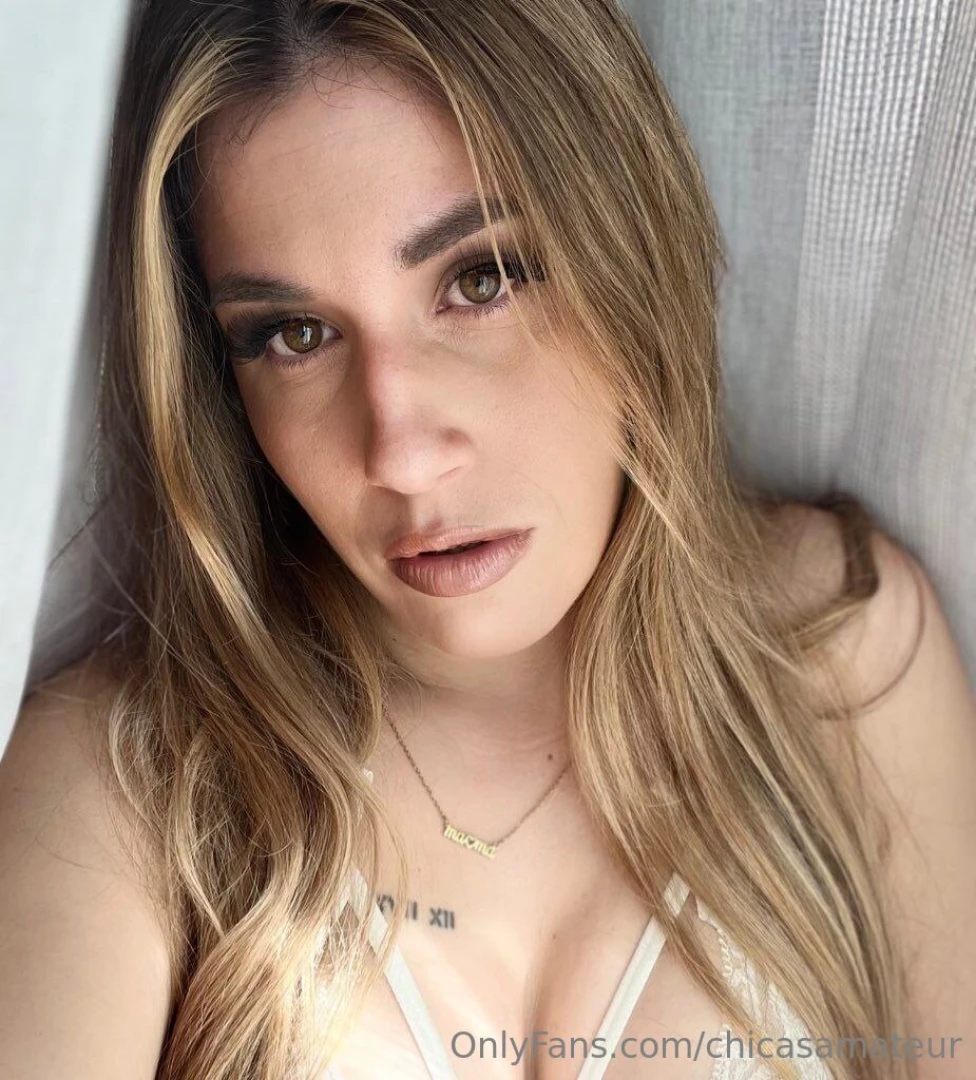 Solo los 100 primeros entran gratis esta chica es 100 amateur y nos ha part 2 