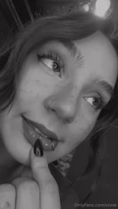 How i react when i think about you