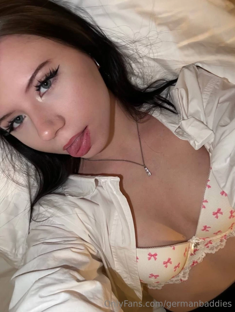 Amelie 2006 huhuu bin endlich 18 und kann jetzt mit onlyfans beginnen part 11 