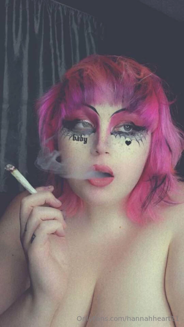 Photobomb felt cute part 1 