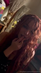 Holaa bbs hoy me compr lencer a nueva y me puse tan cachonda grabando