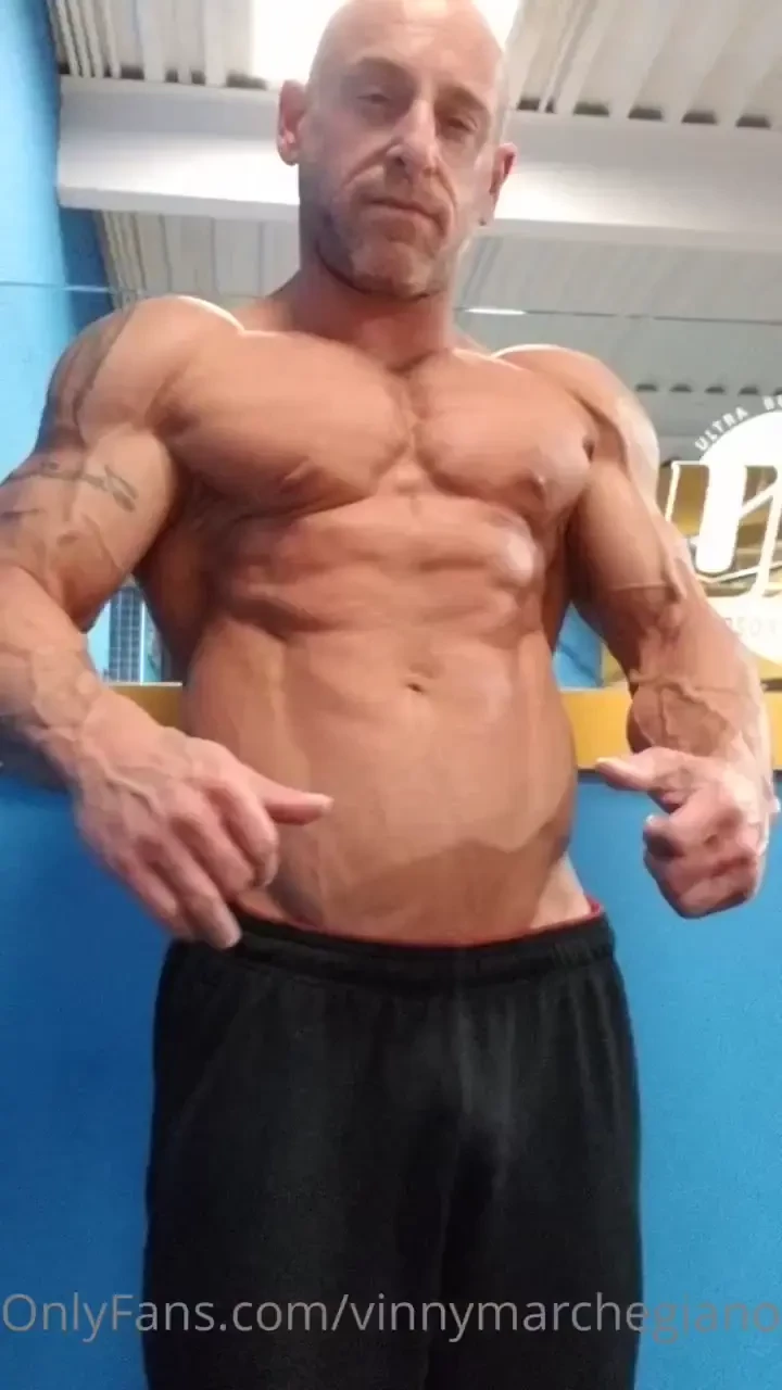 Some flexing for your friday 