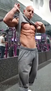 I m sure people either love me or hate me there s no in between and i