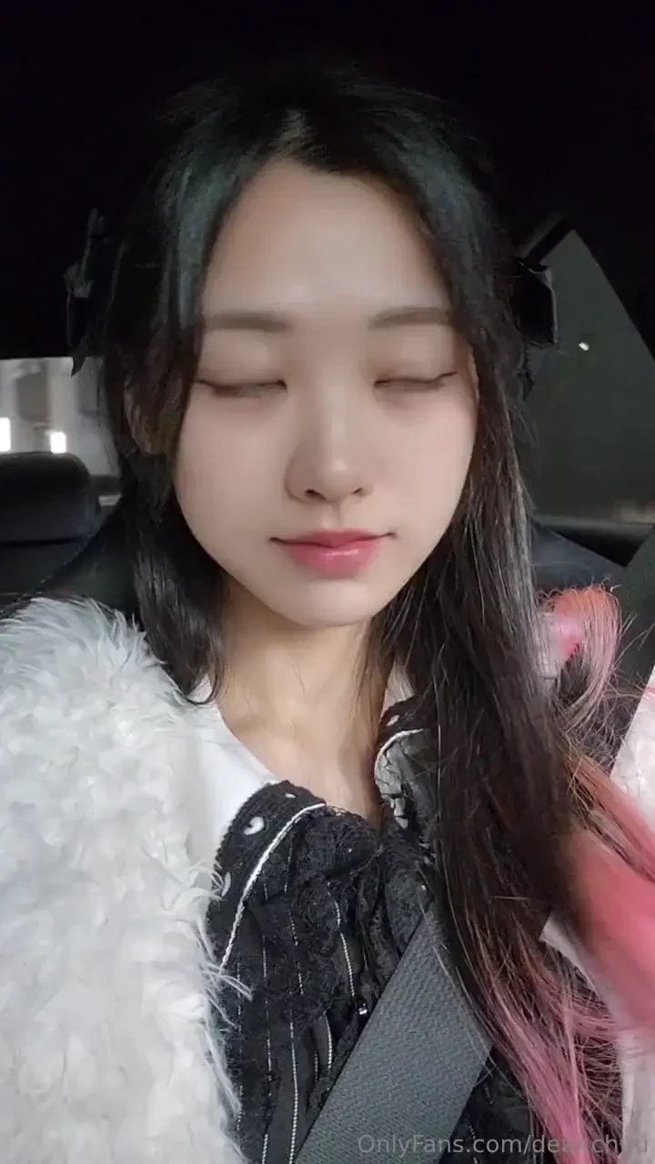 Before you ask no i m not driving gt lt the steering wheel is on the 